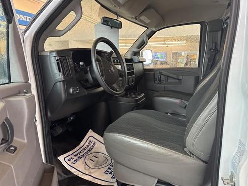 2023 GMC Savana 2500 Work Van