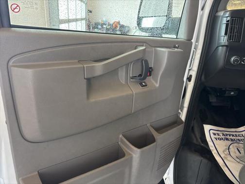 2023 GMC Savana 2500 Work Van