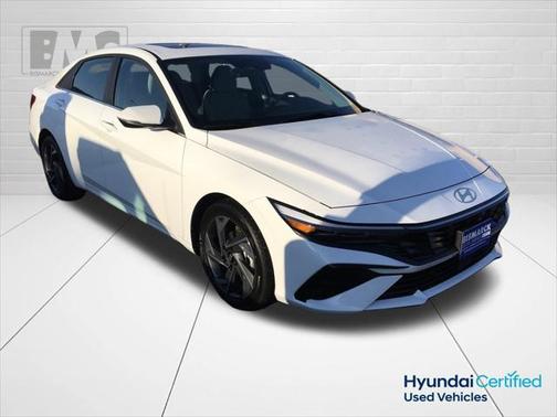 2025 Hyundai ELANTRA Limited