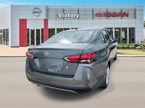 2025 Nissan Versa 1.6 S