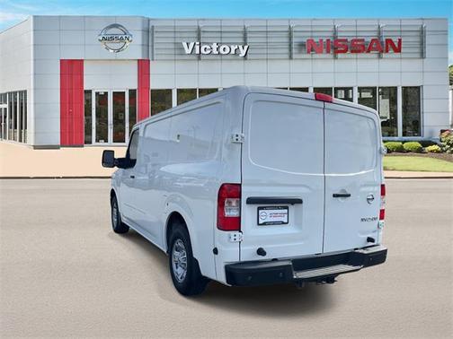 2021 Nissan NV Cargo NV2500 HD SV V8