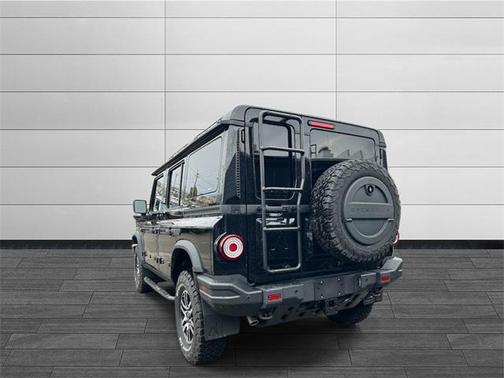 2025 INEOS Grenadier AWD