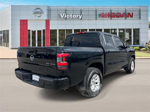 2024 Nissan Frontier SV