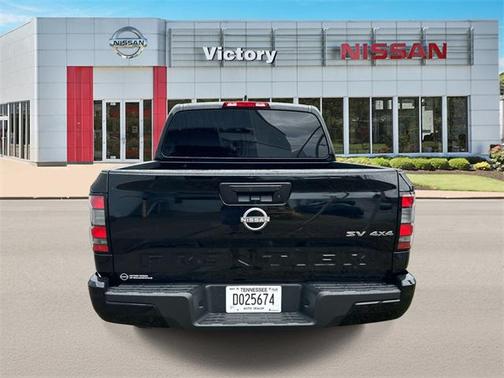 2024 Nissan Frontier SV