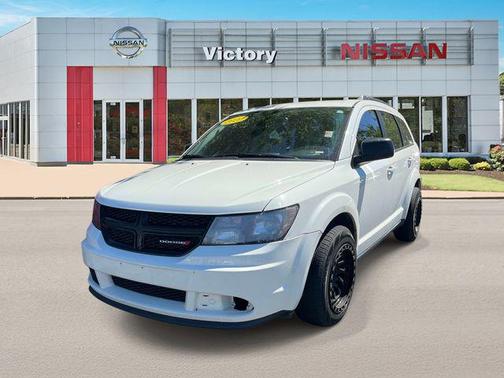 White 2020 Dodge Journey SE Value