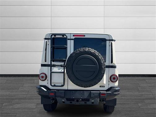 2025 INEOS Grenadier Fieldmaster