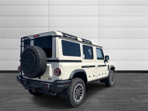 2025 INEOS Grenadier Fieldmaster