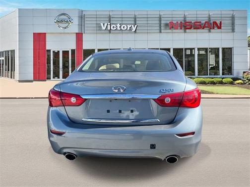 2015 INFINITI Q50 Premium