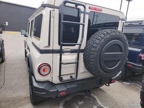 2025 INEOS Grenadier Fieldmaster