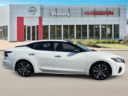 2023 Nissan Maxima SL