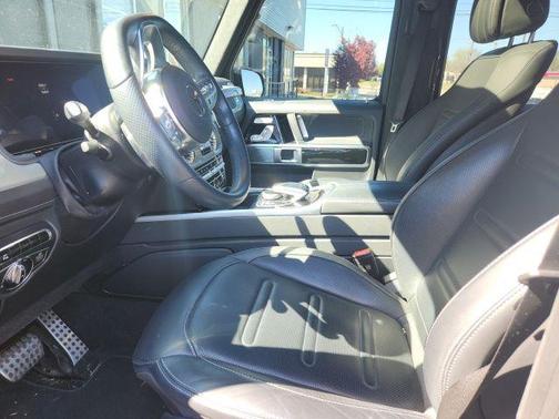 MANUFAKTUR Night Black Magno 2023 Mercedes-Benz G-Class 4MATIC