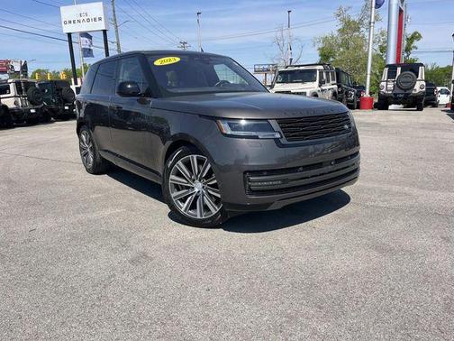 2023 Land Rover Range Rover P530 SE