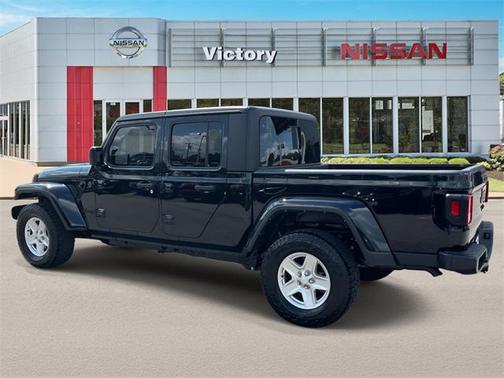 2022 Jeep Gladiator Sport S
