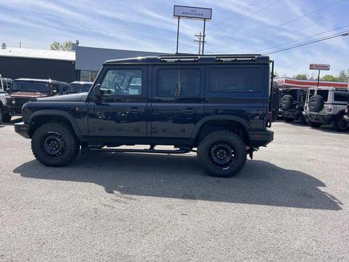 Shale Blue Metallic 2026 INEOS Grenadier Fieldmaster Edition