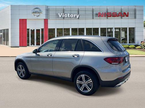 Polar White 2022 Mercedes-Benz GLC 300 Base