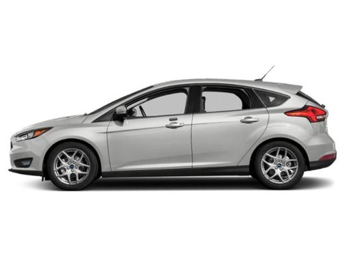 Gray 2015 Ford Focus SE