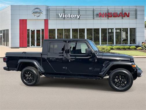 2022 Jeep Gladiator Sport S
