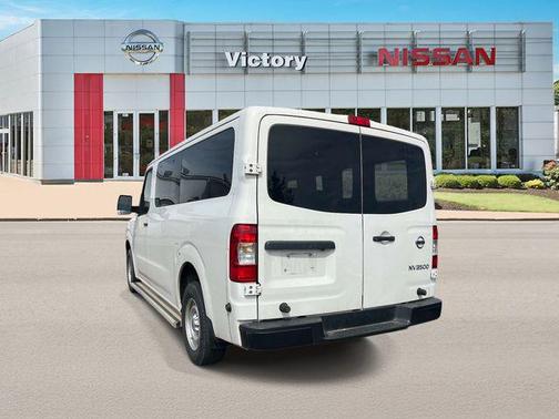 2018 Nissan NV Passenger NV3500 HD S V6