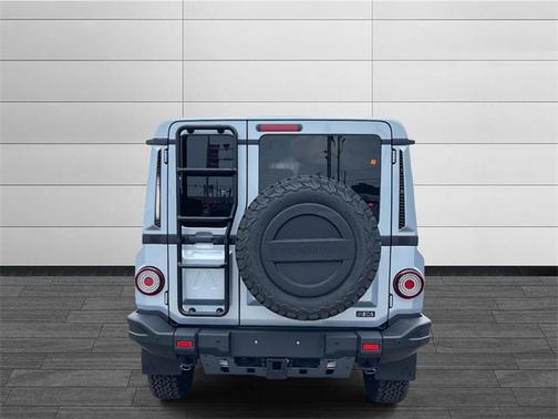 2025 INEOS Grenadier Fieldmaster