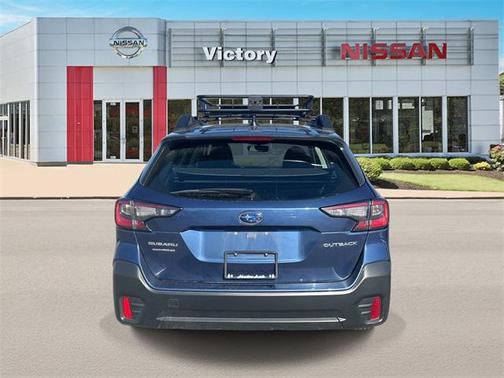 2021 Subaru Outback Base