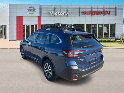 2021 Subaru Outback Base