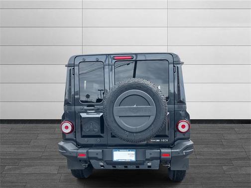 2024 INEOS Grenadier AWD