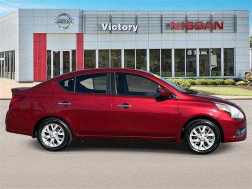 2017 Nissan Versa 1.6 SV