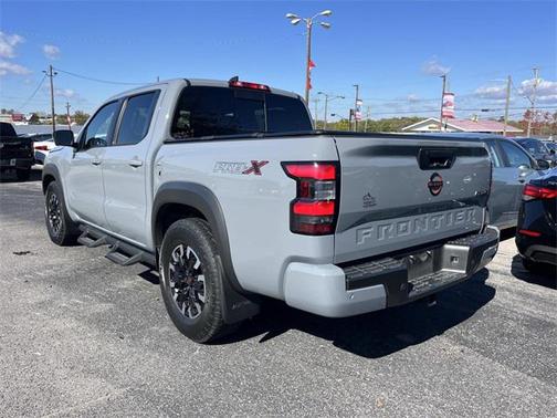2023 Nissan Frontier PRO-X