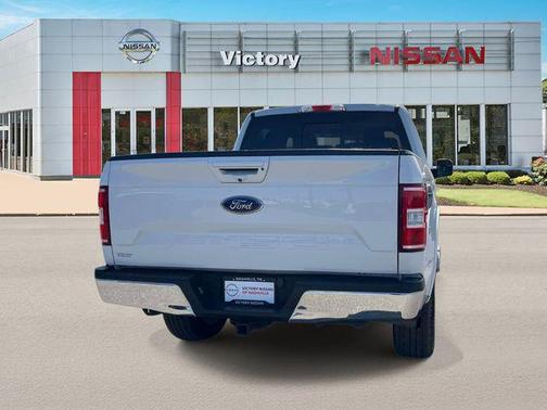 OXFORD WHITE 2019 Ford F-150 Lariat