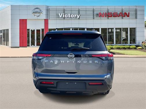 2025 Nissan Pathfinder SV FWD