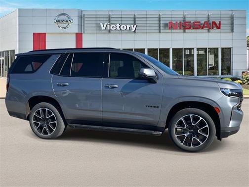 2022 Chevrolet Tahoe 4WD RST