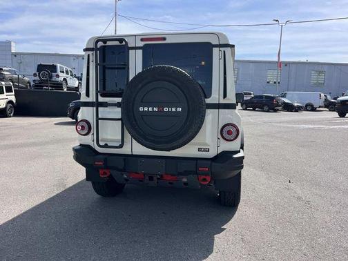 Scottish White 2026 INEOS Grenadier Fieldmaster Edition