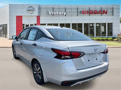 2025 Nissan Versa 1.6 S
