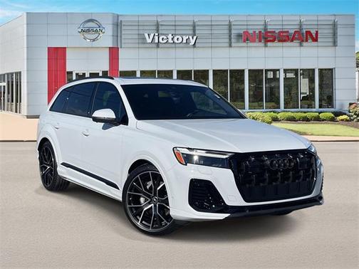 2025 Audi Q7 55 Premium Plus