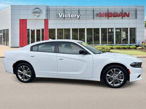 White 2023 Dodge Charger SXT