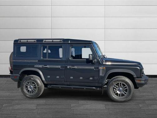 2024 INEOS Grenadier AWD