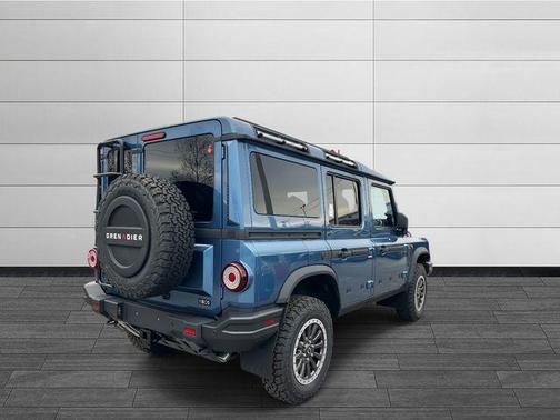 Shale Blue Metallic 2026 INEOS Grenadier Fieldmaster