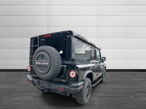 2026 INEOS Grenadier Fieldmaster