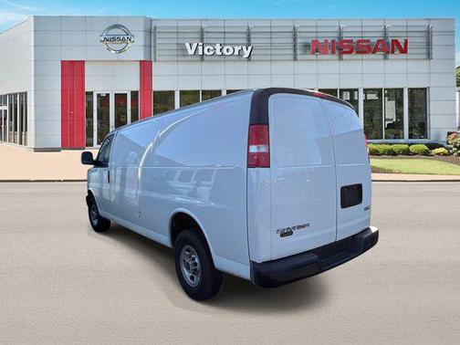 2023 GMC Savana 2500 Work Van