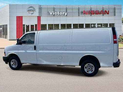 2023 GMC Savana 2500 Work Van