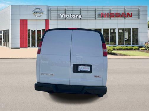 2023 GMC Savana 2500 Work Van