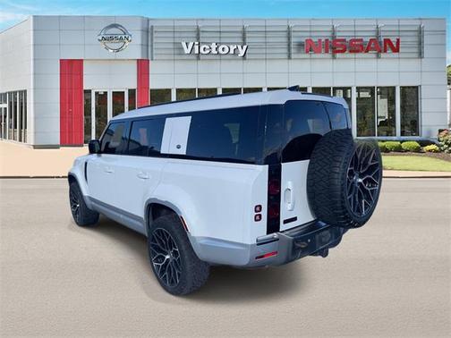 2023 Land Rover Defender 130 First Edition