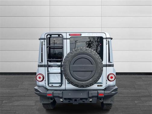 2025 INEOS Grenadier Fieldmaster