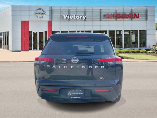 2024 Nissan Pathfinder SV FWD