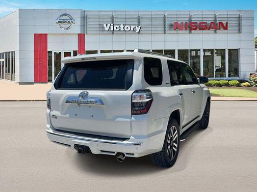 Blizzard Pearl 2015 Toyota 4Runner Limited