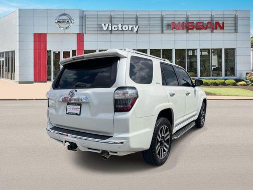 Blizzard Pearl 2015 Toyota 4Runner Limited