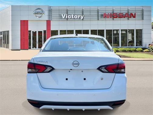 2025 Nissan Versa 1.6 S