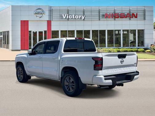 Glacier White 2025 Nissan Frontier SV
