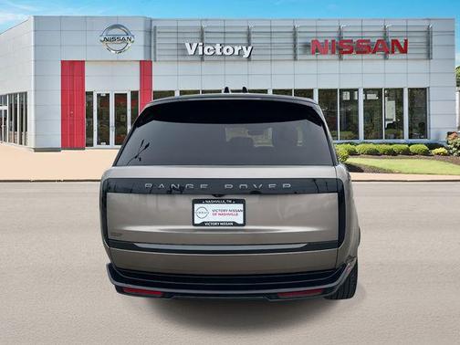 2023 Land Rover Range Rover P400 SE