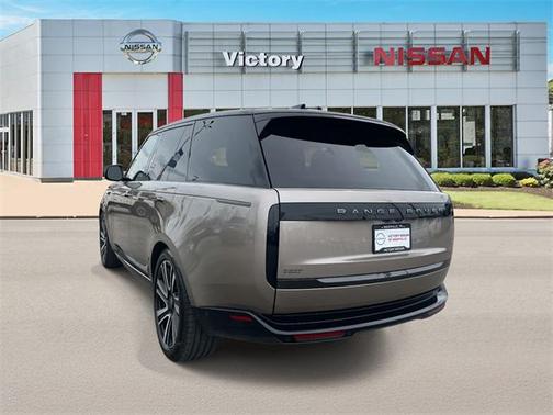 2023 Land Rover Range Rover P400 SE